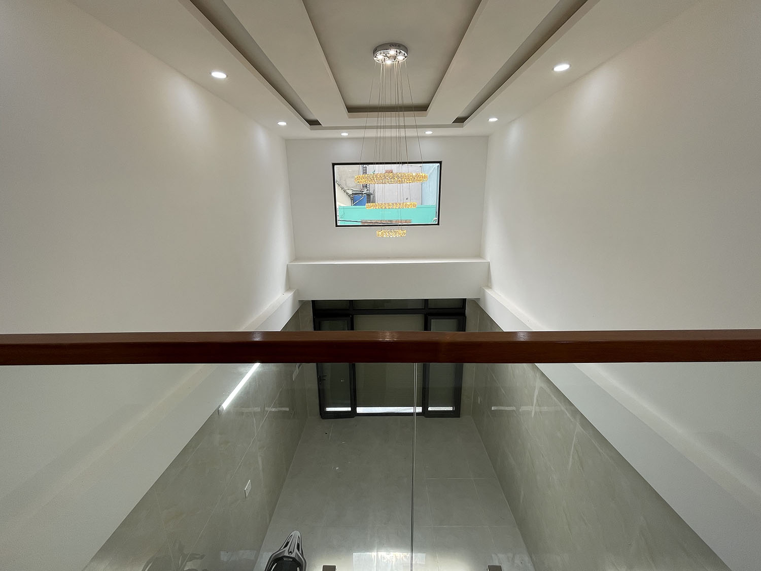 Tuyệt phẩm 3 lầu (4x15) 6 phòng t.kế Singapore, mới xây dựng, hẻm đẹp Phan Đình Phùng - gần PXLong